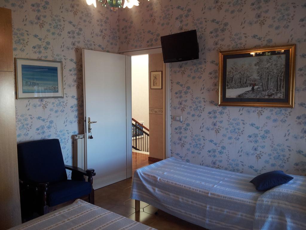 Meuble Al Ponte Hotell Grado Rom bilde
